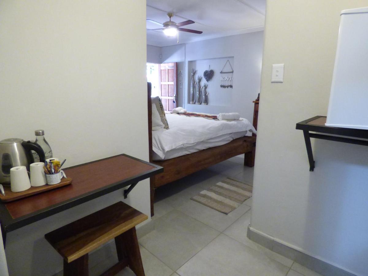 Tsumeb Backpackers & Safari Hostel Buitenkant foto