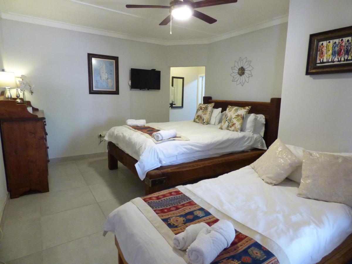 Tsumeb Backpackers & Safari Hostel Buitenkant foto